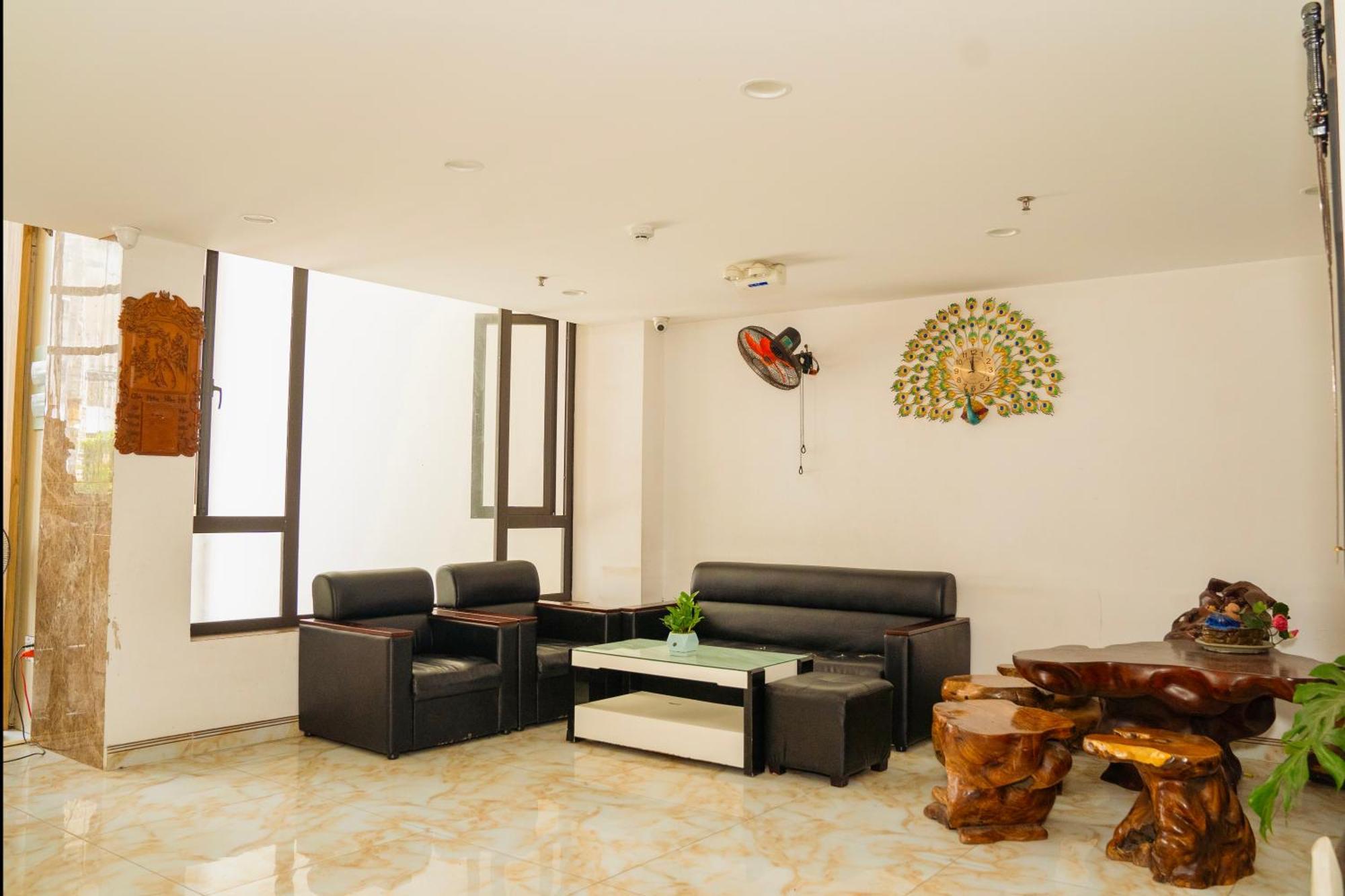 Hotel Khach San Trung Hieu Vũng Tàu Exteriér fotografie